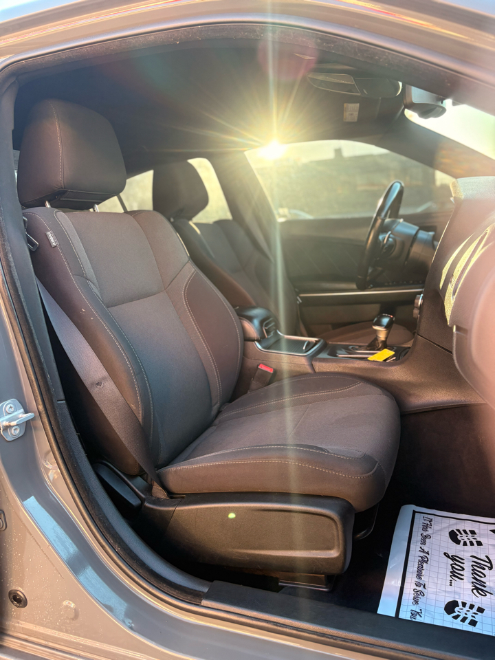 Dodge Charger 4dr Sdn R/T RWD 2017