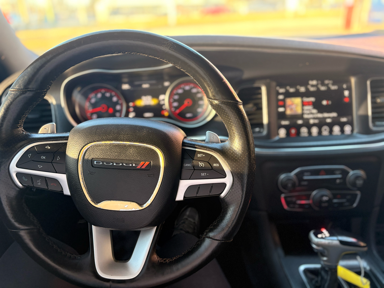 Dodge Charger 4dr Sdn R/T RWD 2017