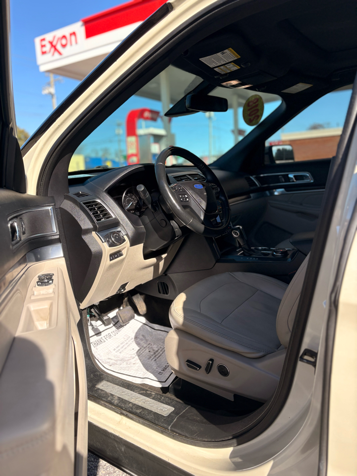 Ford Explorer Limited 4WD 2018