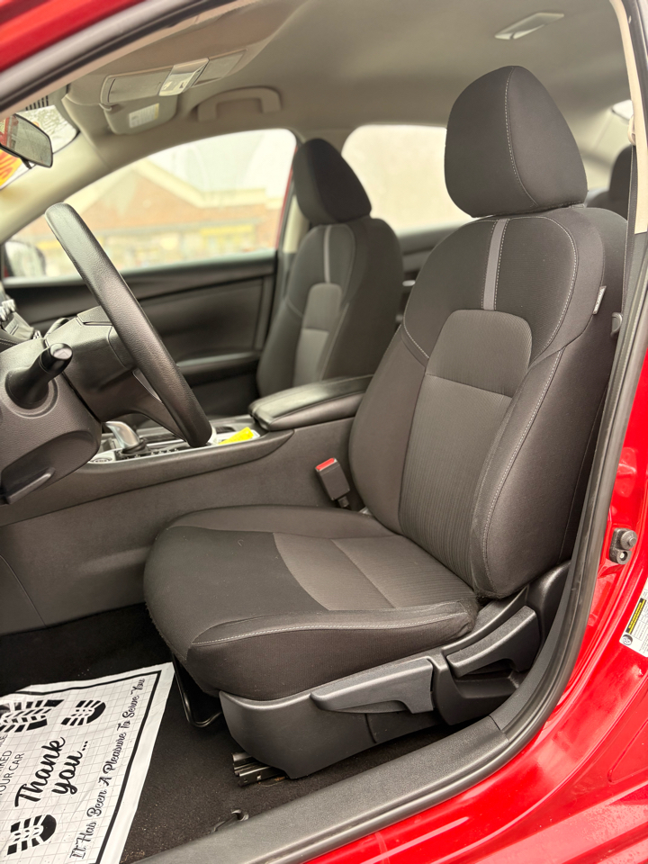 Nissan Sentra SV 2023