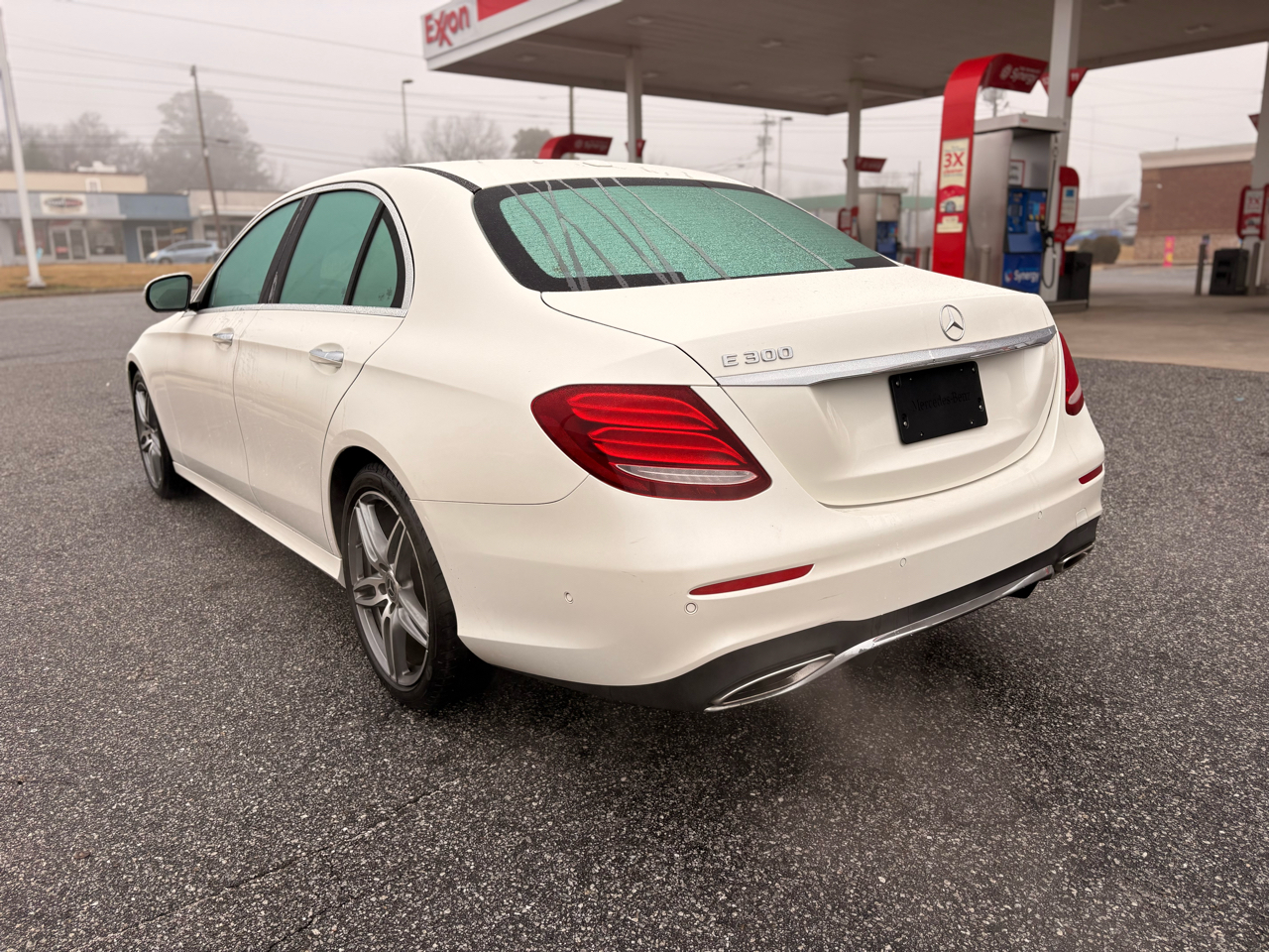 Mercedes-Benz E-Class E300 Luxury Sedan 2017