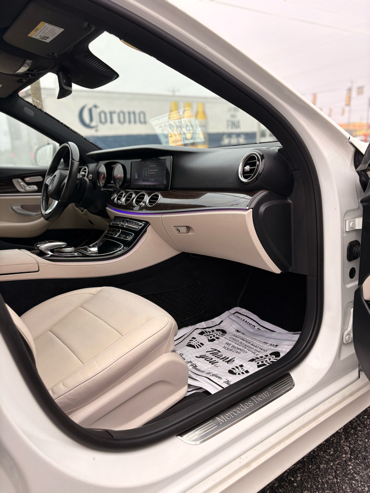 Mercedes-Benz E-Class E300 Luxury Sedan 2017