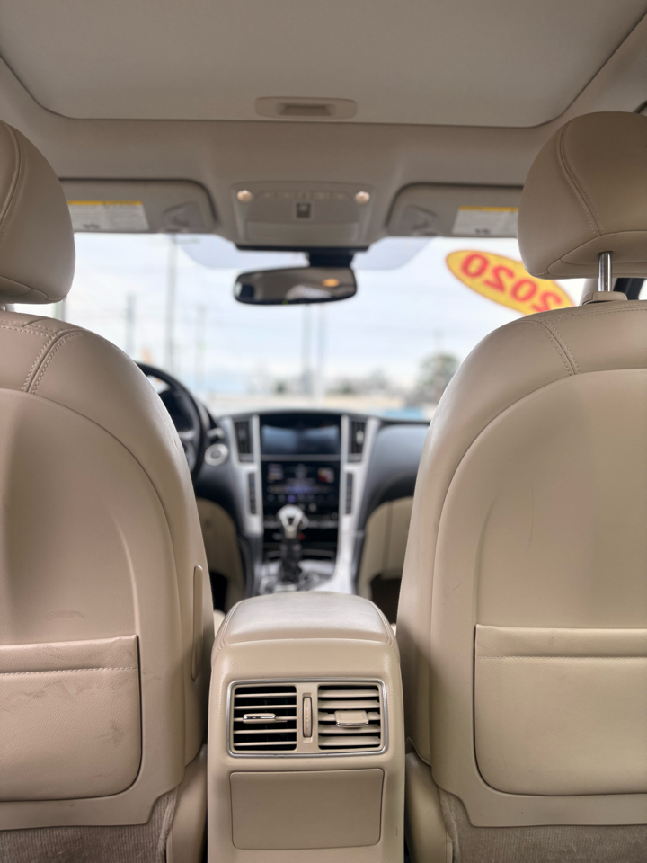 Infiniti Q50 3.0t LUXE 2020