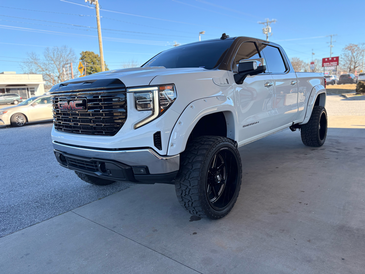 GMC Sierra 1500 SLT Crew Cab 4WD 2022