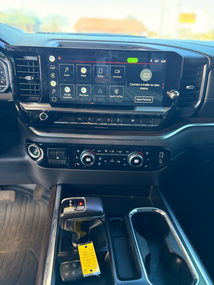 GMC Sierra 1500 SLT Crew Cab 4WD 2022