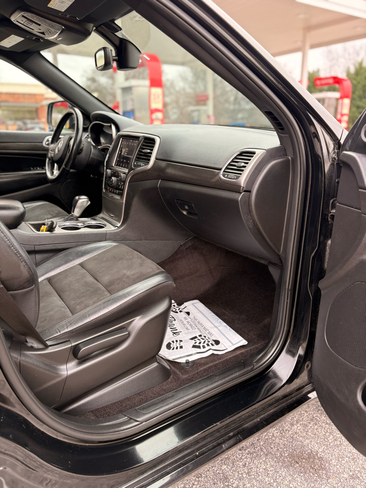 Jeep Grand Cherokee Laredo 4WD 2018