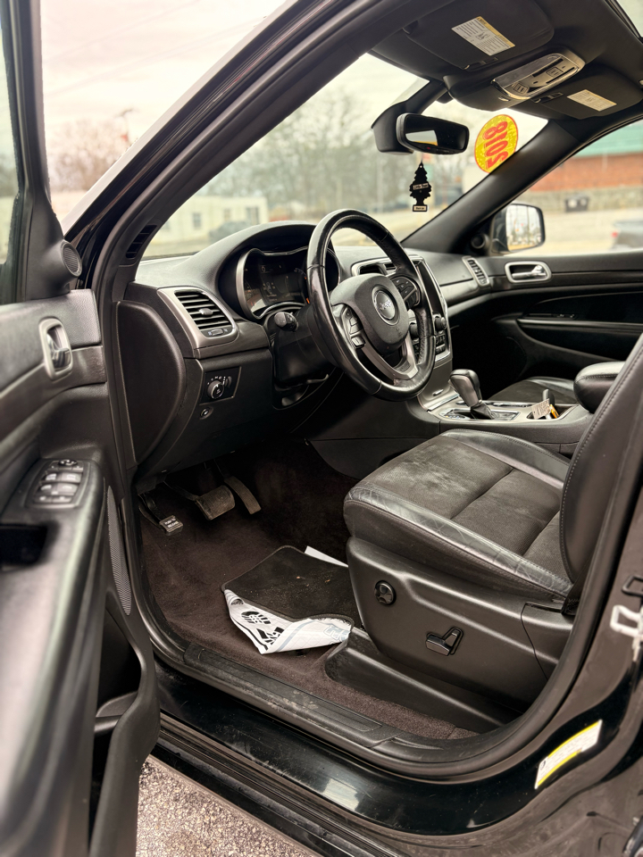 Jeep Grand Cherokee Laredo 4WD 2018