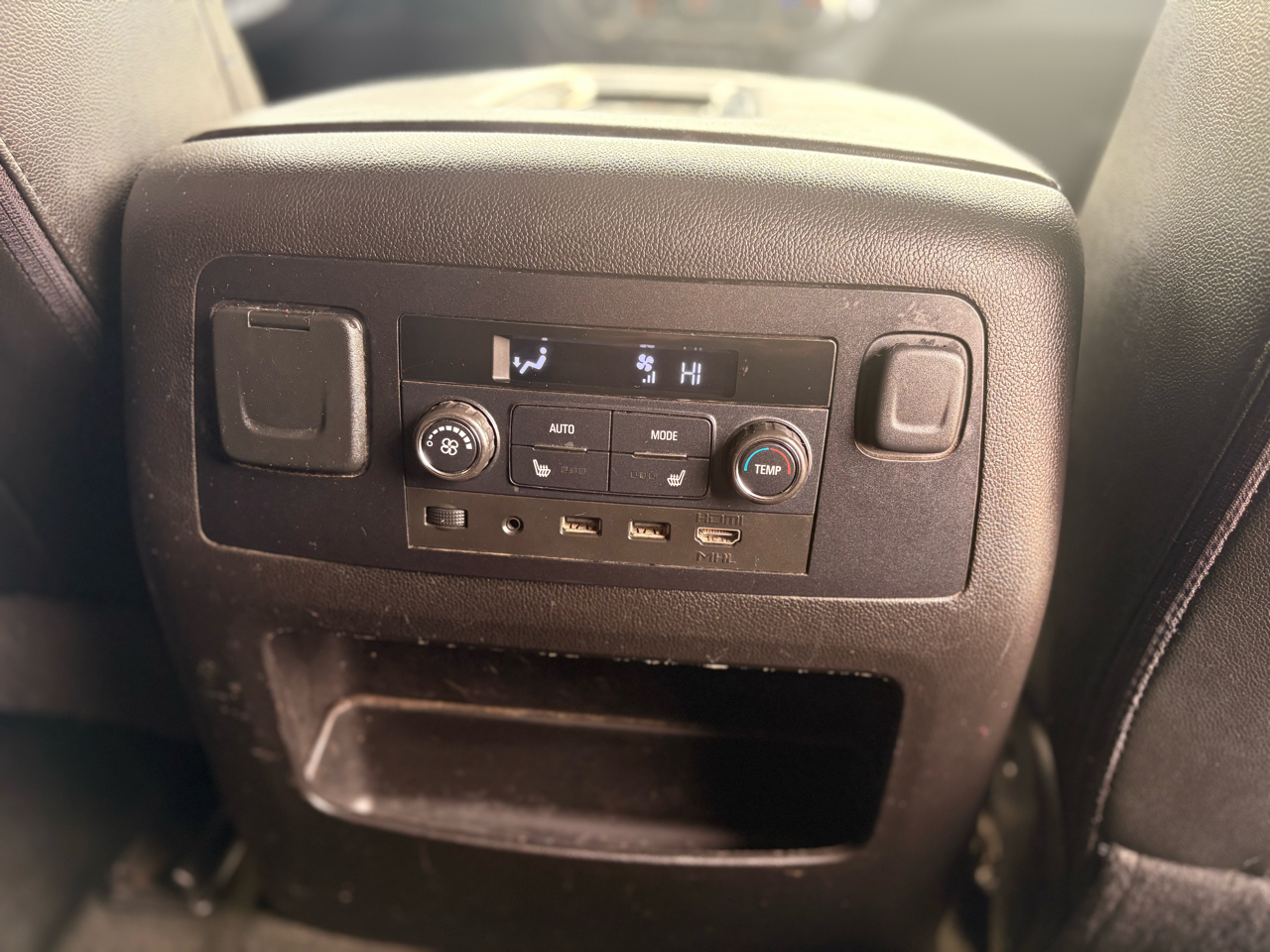 Chevrolet Suburban Premier 2017