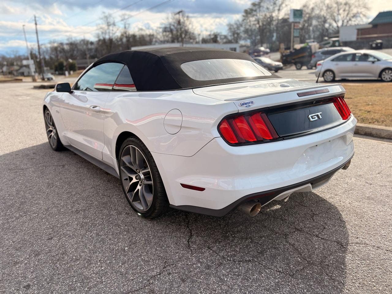 Ford Mustang GT convertible 2015