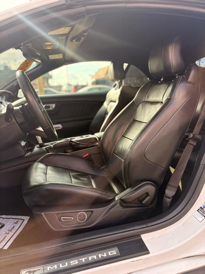 Ford Mustang GT convertible 2015