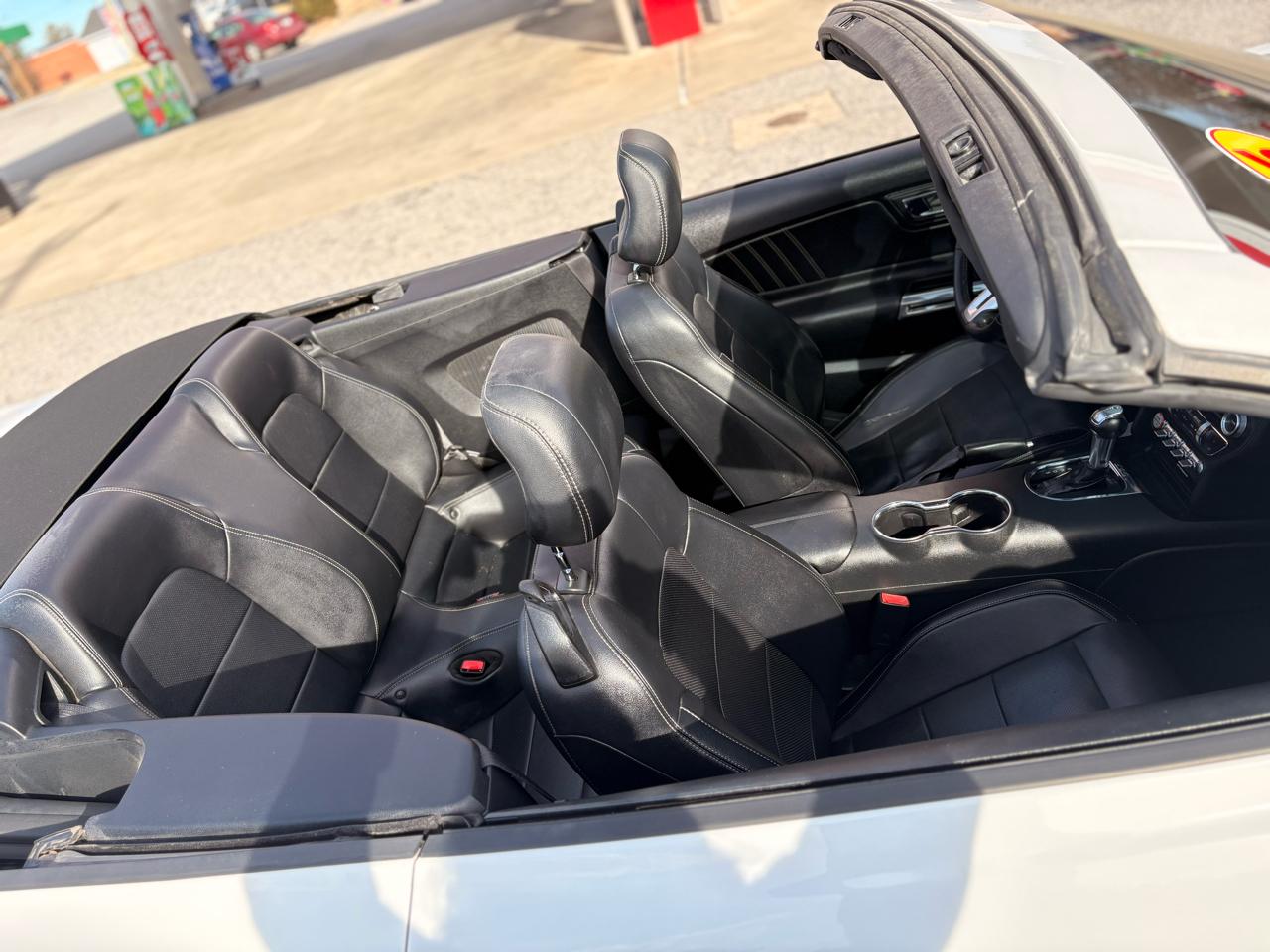 Ford Mustang GT convertible 2015