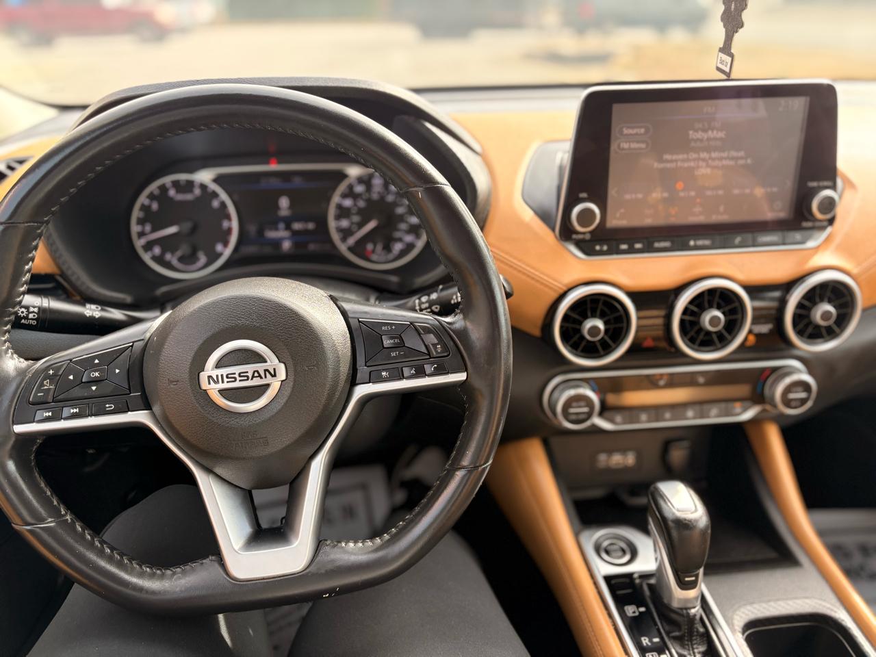 Nissan Sentra SV 2021