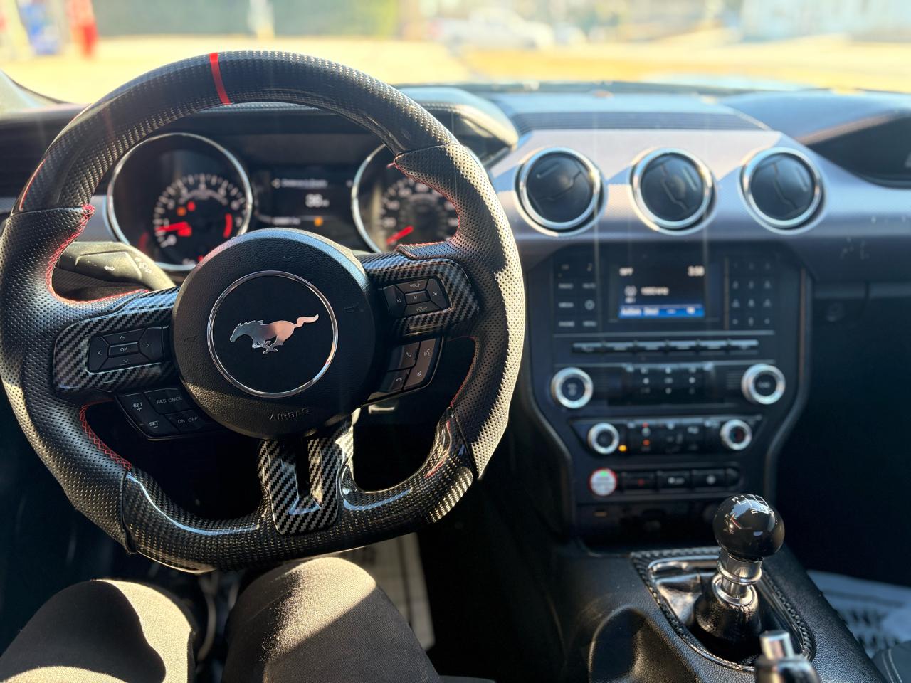 Ford Mustang GT Premium Coupe 2016