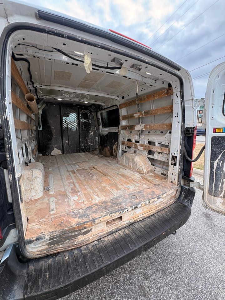 Ford Transit 250 Van Low Roof w/Sliding Pass. 130-in. WB 2019