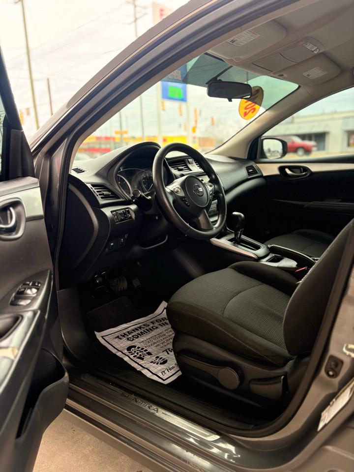 Nissan Sentra S CVT 2019