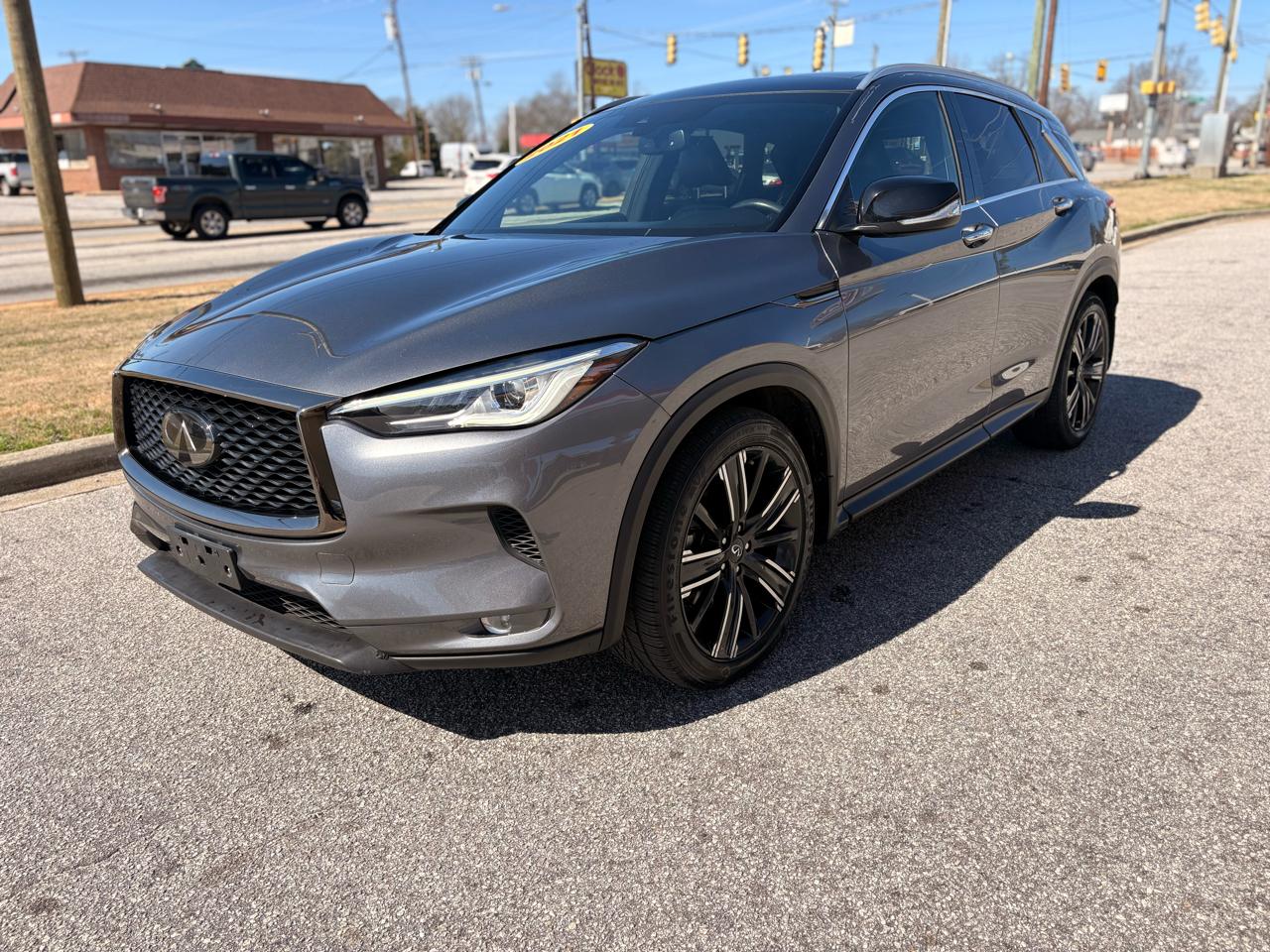 Infiniti QX50 LUXE AWD 2021