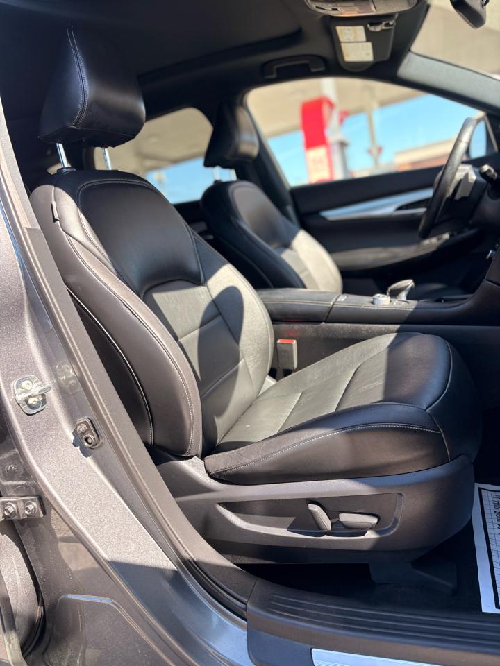 Infiniti QX50 LUXE AWD 2021