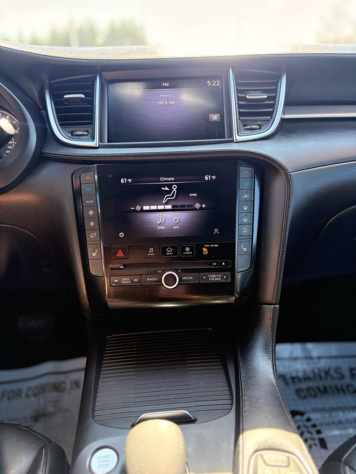 Infiniti QX50 LUXE AWD 2021