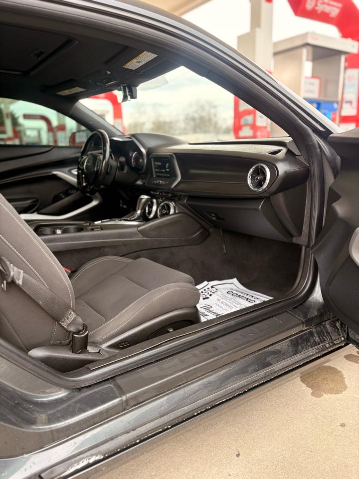 Chevrolet Camaro 1LT Coupe 8A 2018