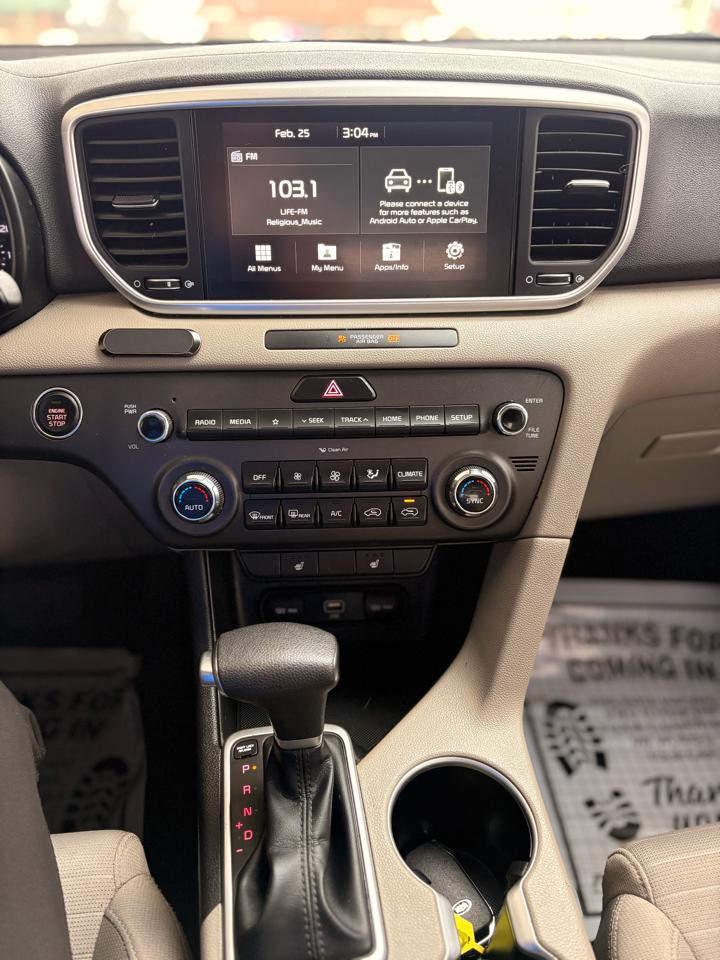 Kia Sportage LX FWD 2022