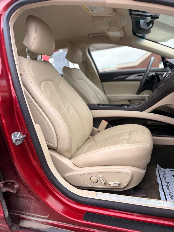 Lincoln MKZ FWD 2014