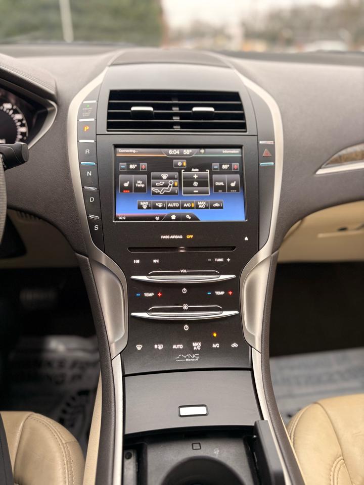 Lincoln MKZ FWD 2014