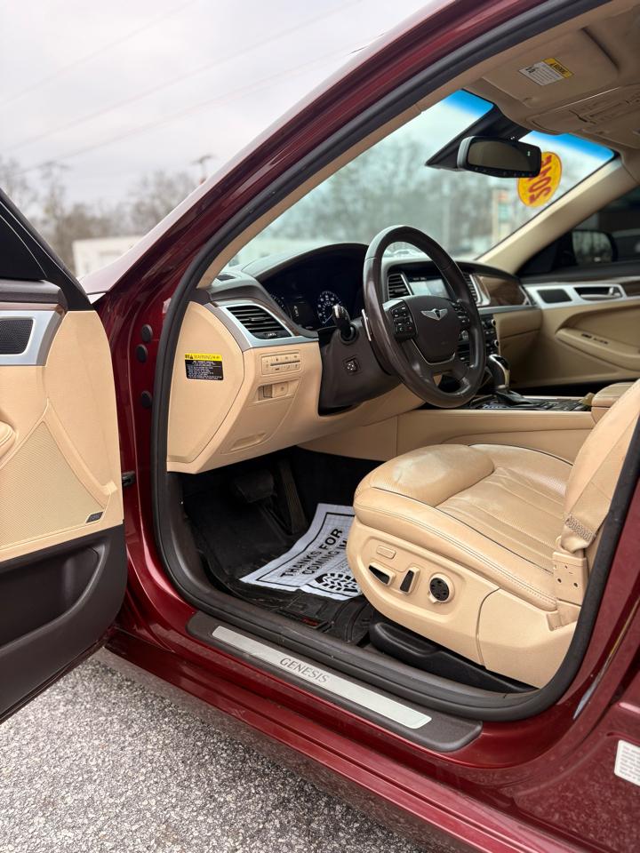 Hyundai Genesis 3.8L 2015
