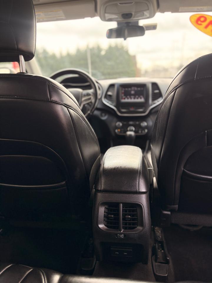 Jeep Cherokee Latitude Plus 4WD 2019