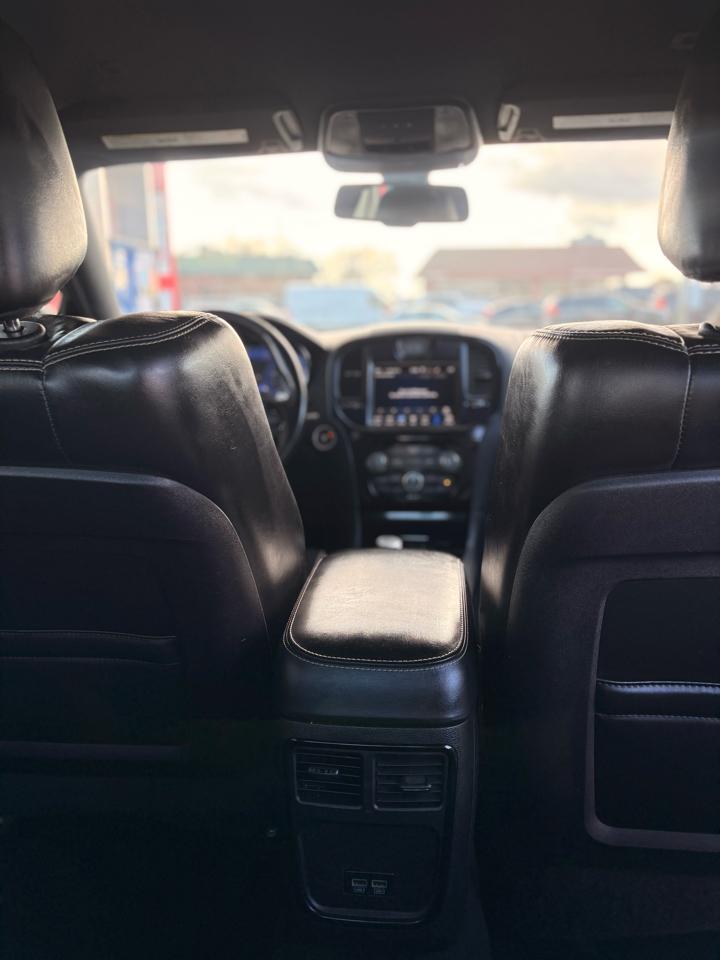 Chrysler 300 S V6 AWD 2019