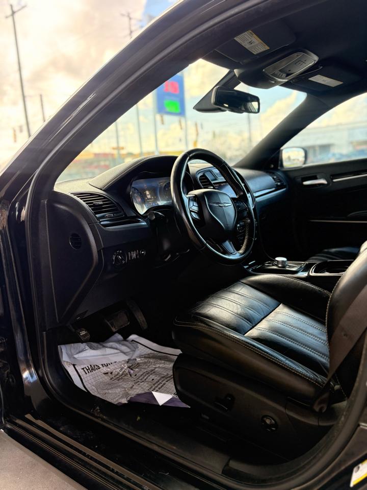 Chrysler 300 S V6 AWD 2019