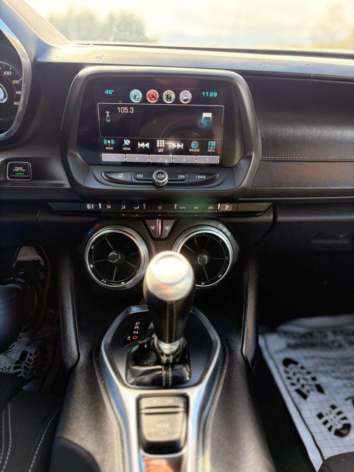 Chevrolet Camaro 1LT Coupe 8A 2018