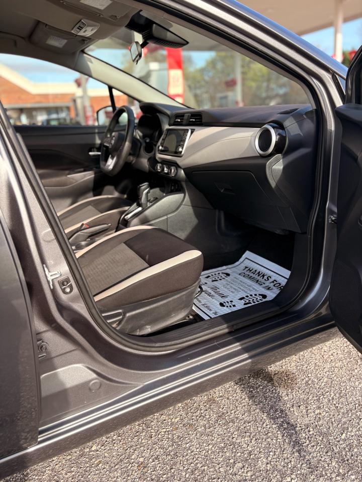 Nissan Versa 1.6 SV Sedan 2021