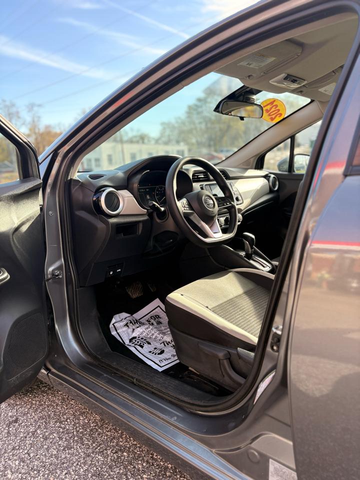 Nissan Versa 1.6 SV Sedan 2021