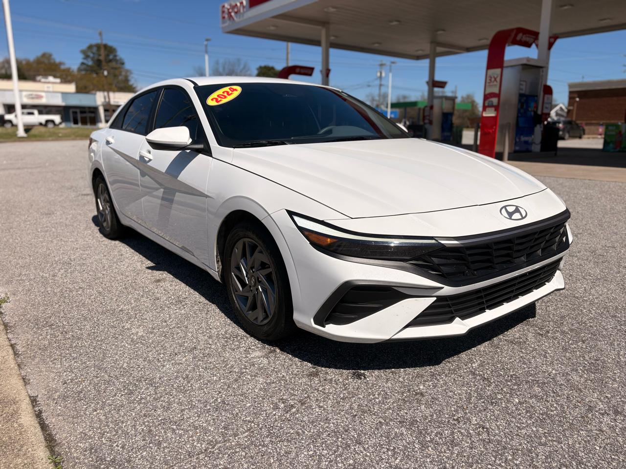 Hyundai Elantra SEL 2024