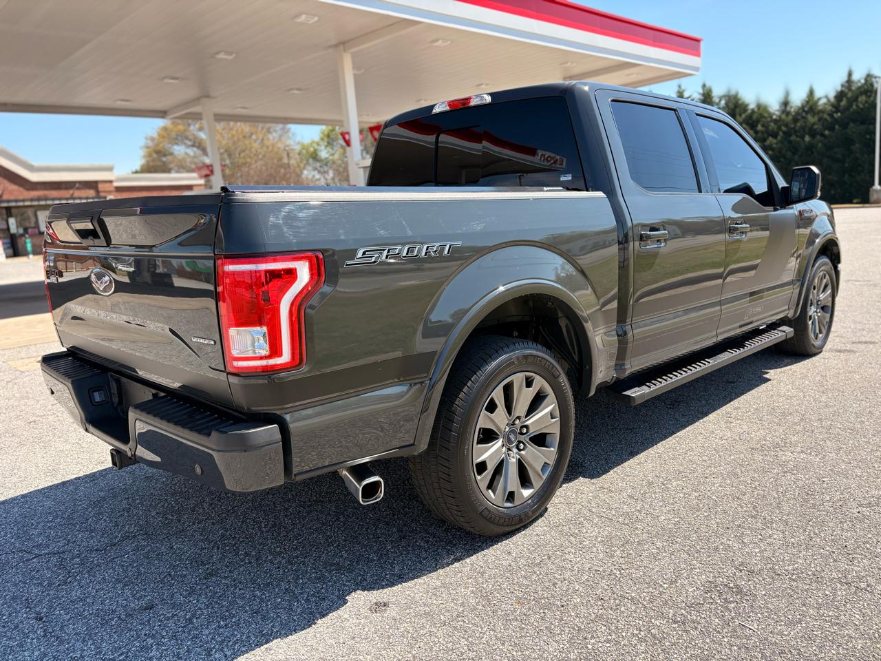 Ford F-150 XLT SuperCrew 5.5-ft. Bed 2WD 2016