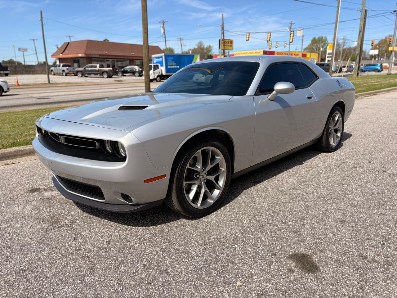 Dodge Challenger SXT 2020