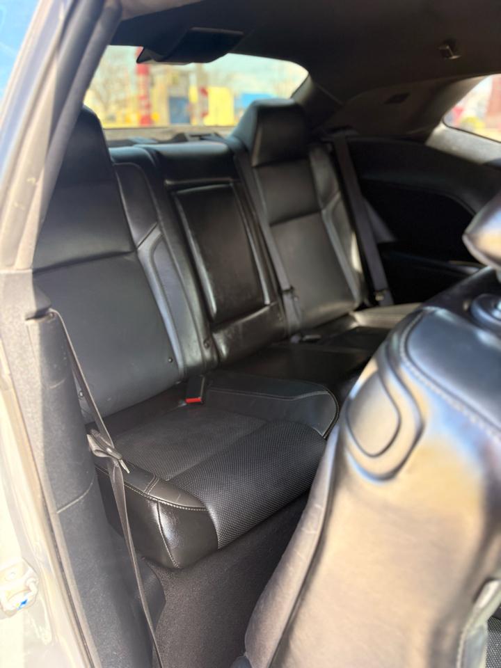 Dodge Challenger SXT 2020