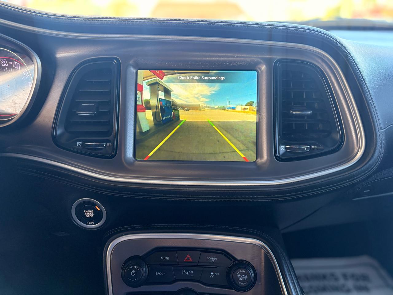 Dodge Challenger SXT 2020