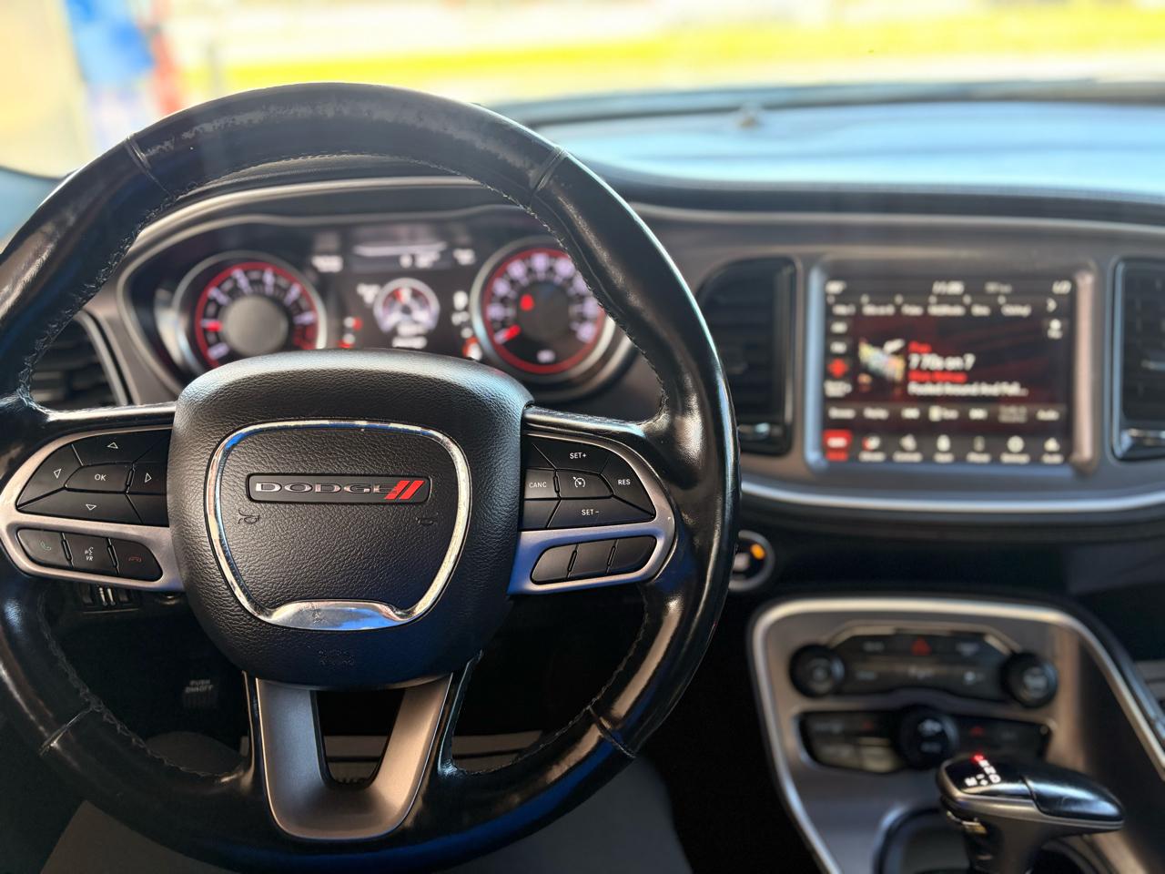 Dodge Challenger SXT 2020