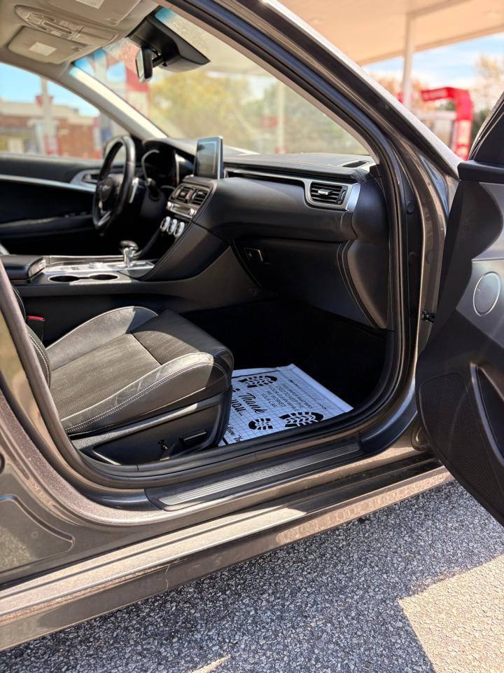 Genesis G70 2.0T 2020