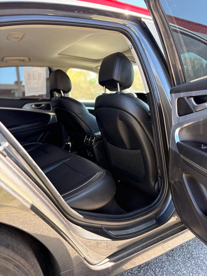 Genesis G70 2.0T 2020