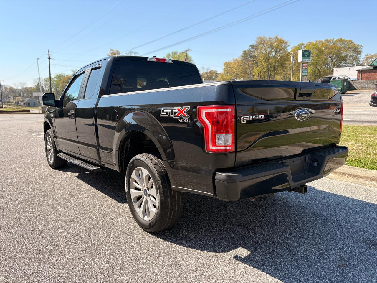 Ford F-150 Lariat SuperCab 8-ft. 4WD 2017