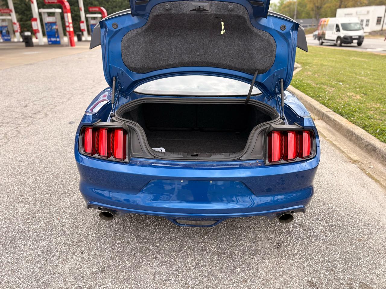 Ford Mustang GT Premium Coupe 2017