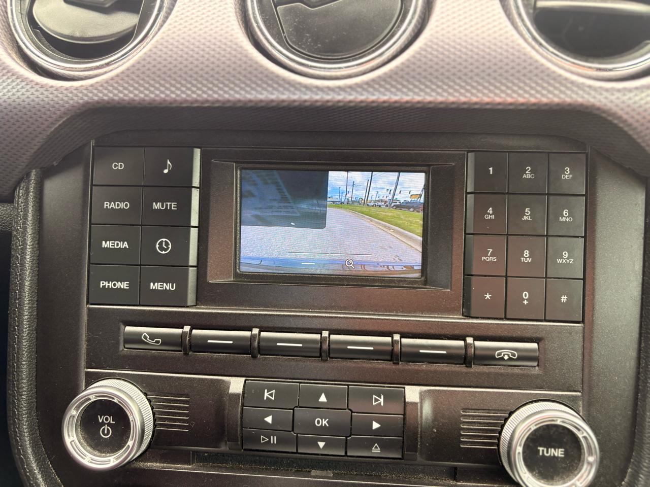 Ford Mustang GT Premium Coupe 2017