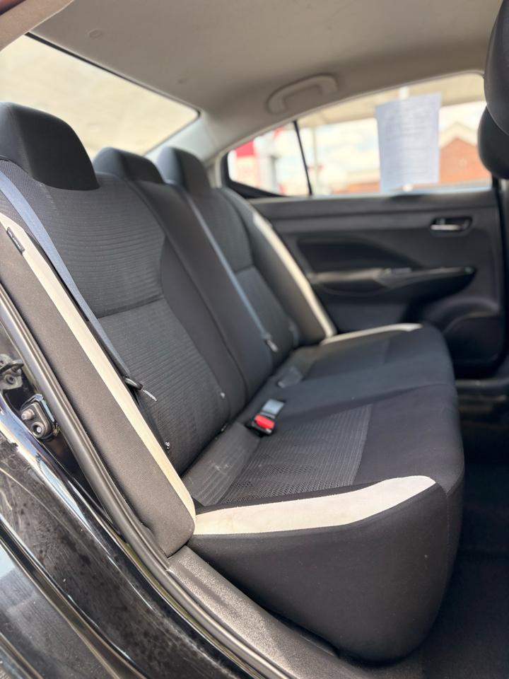 Nissan Versa SV 2021