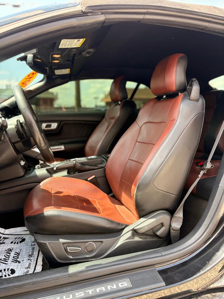 Ford Mustang GT convertible 2015