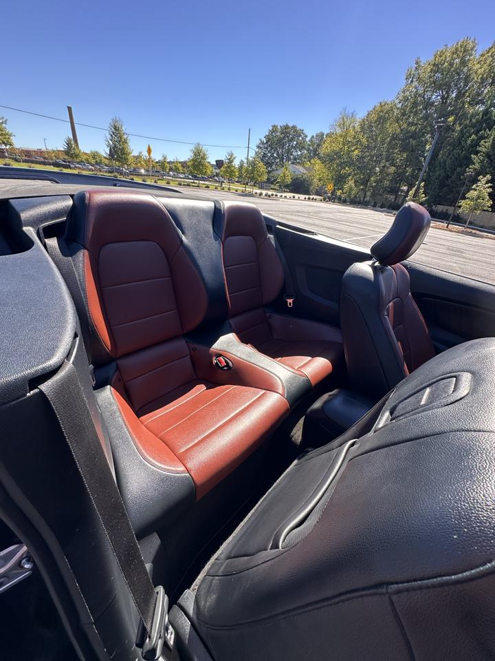 Ford Mustang GT convertible 2015