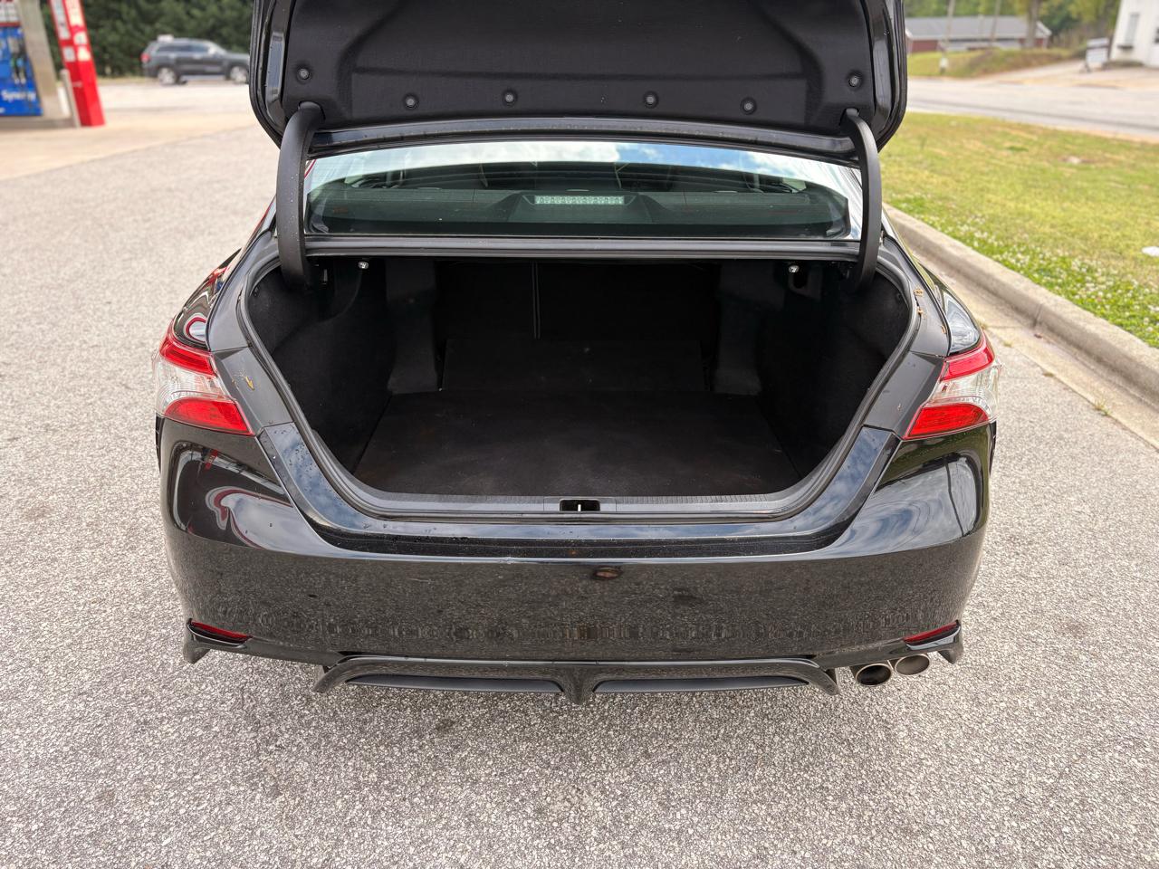 Toyota Camry LE 2018