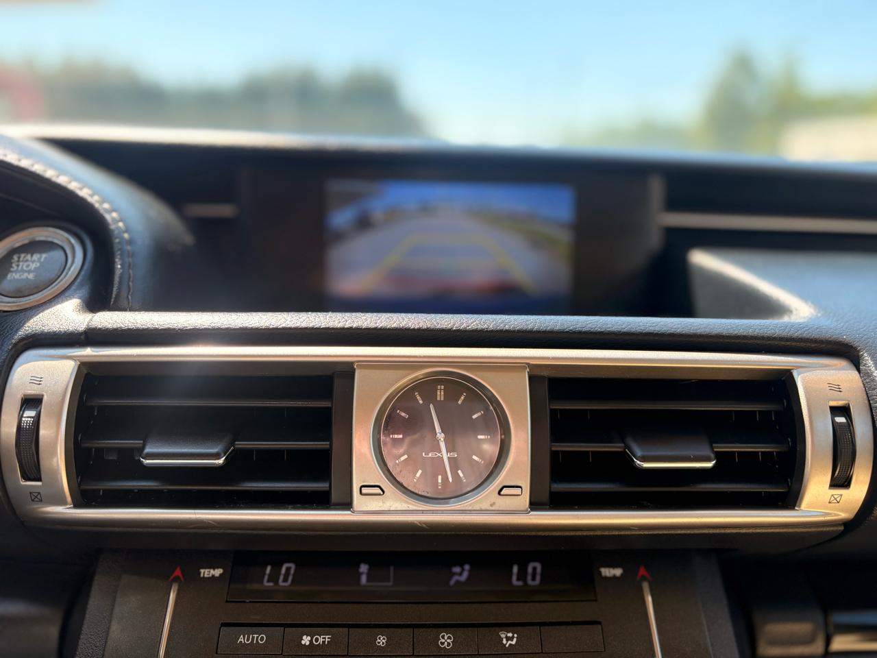 Lexus IS 300 AWD 2016