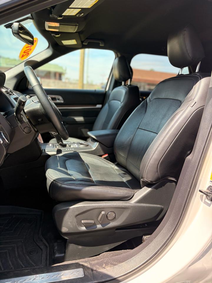 Ford Explorer Limited FWD 2019